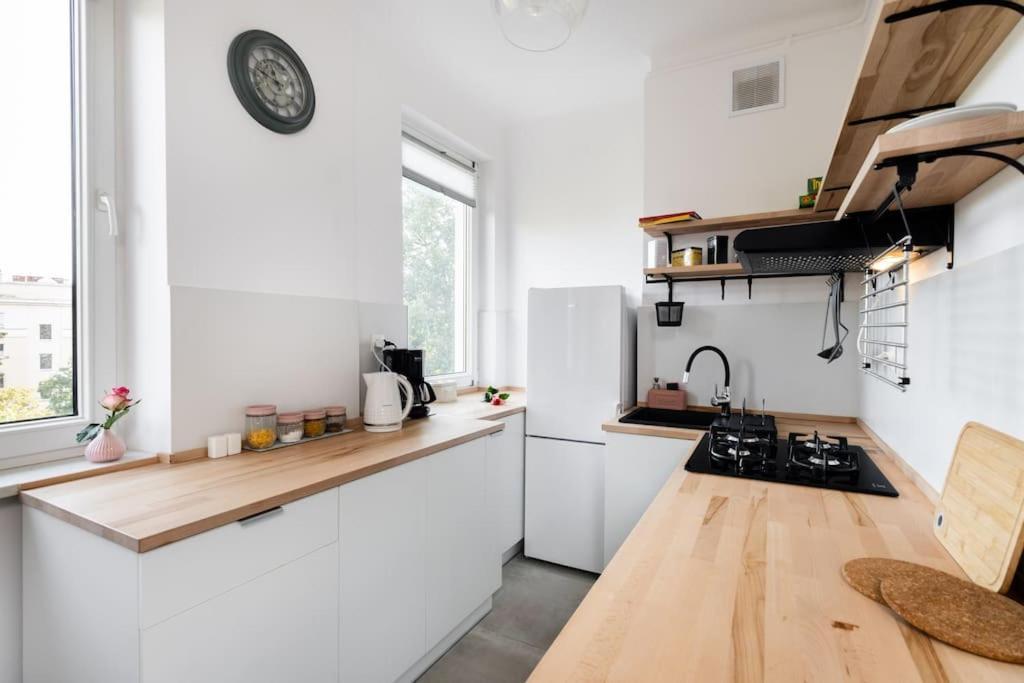 Ciche Studio, Blisko Metra Politechnika, Parking Appartement Warschau Buitenkant foto