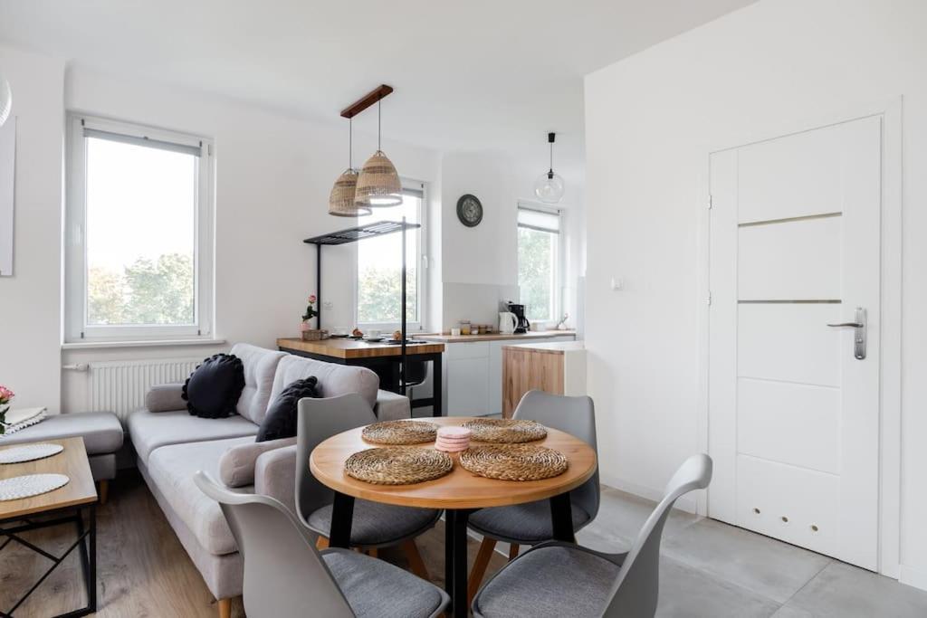 Ciche Studio, Blisko Metra Politechnika, Parking Appartement Warschau Buitenkant foto